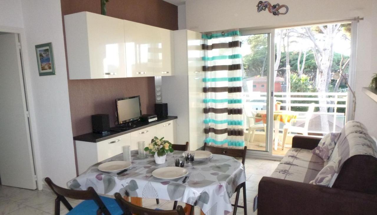 Studio Residence Bona, Vue Hippodrome Et Mer, Clim Hyères Екстериор снимка