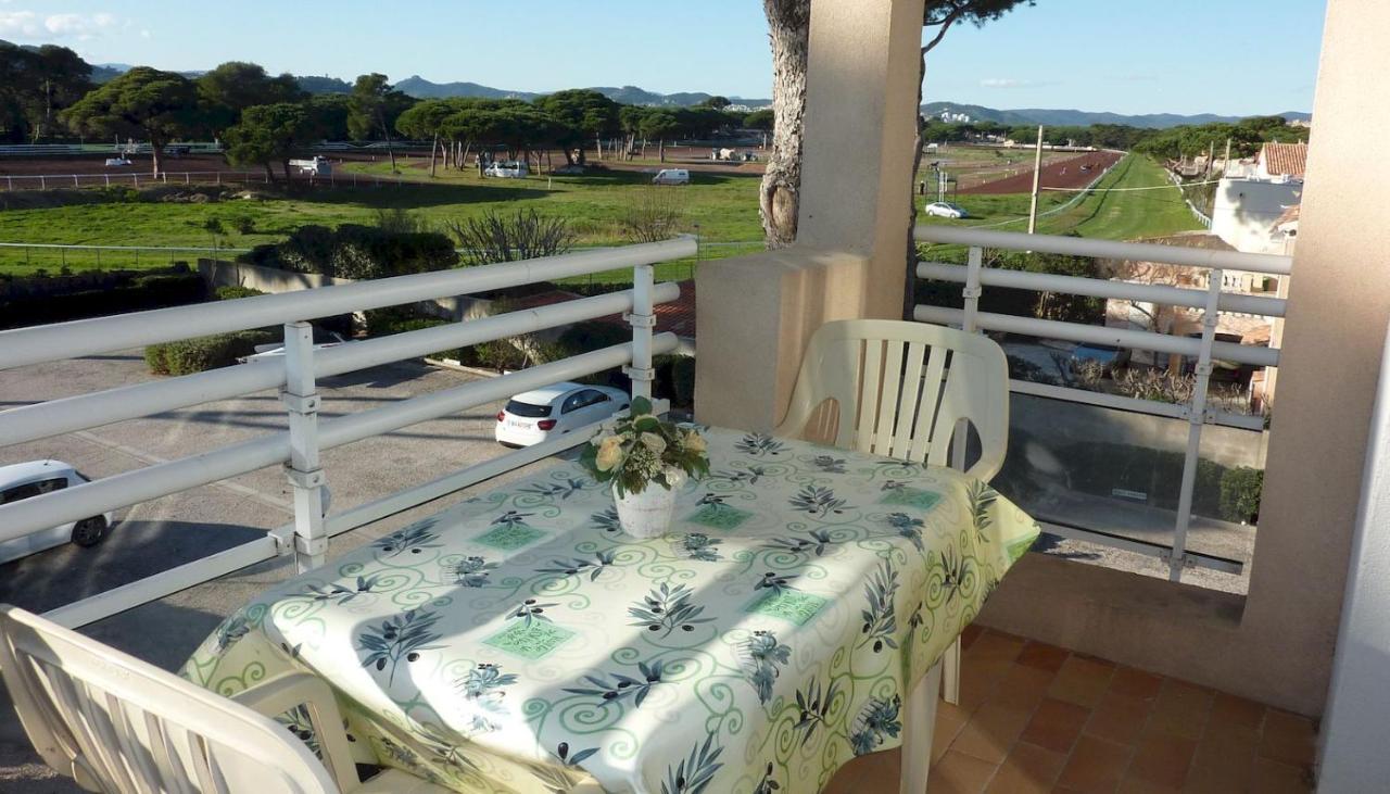Studio Residence Bona, Vue Hippodrome Et Mer, Clim Hyères Екстериор снимка